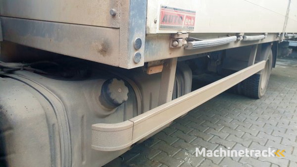 DAF FA LF 45.220 +FASSI F80A.22