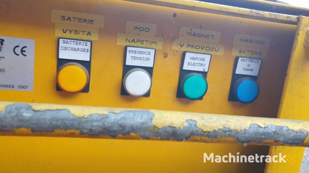 _JINÉ FR) Lenoir - RB 40