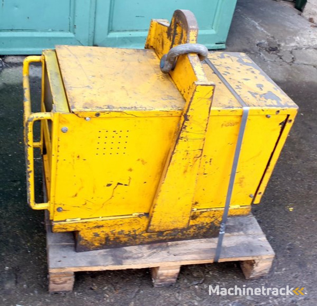 _JINÉ FR) Lenoir - RB 40