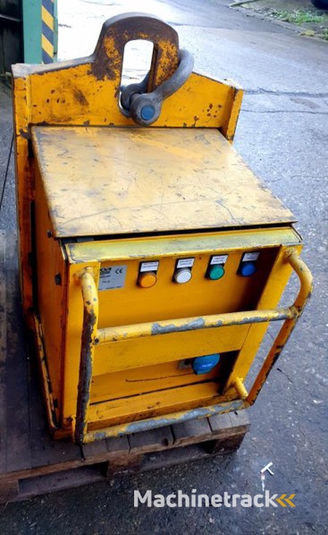 _JINÉ FR) Lenoir - RB 40