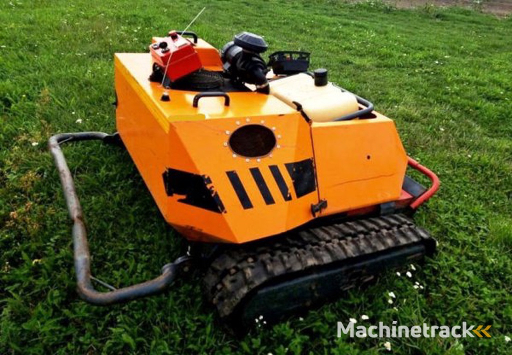 _JINÉ (D) KommTek/NIKO - RoboFlail ONE