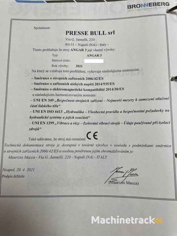 _JINÉ (IT/NL) Presse Bull/Bronneberg - Angar 3