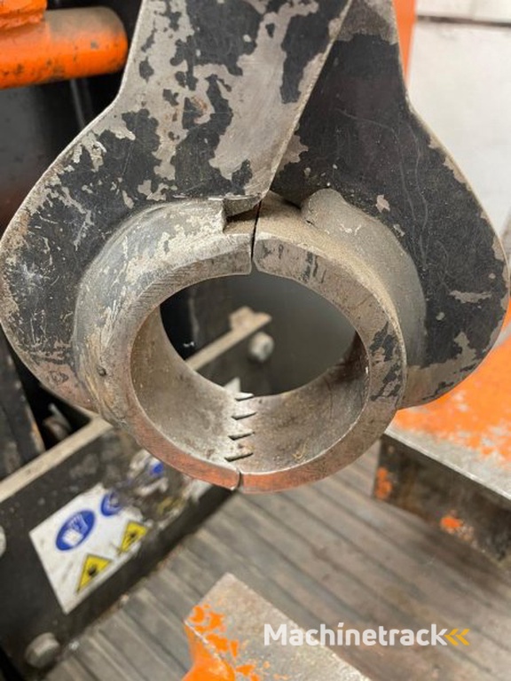 _JINÉ (IT/NL) Presse Bull/Bronneberg - Angar 3