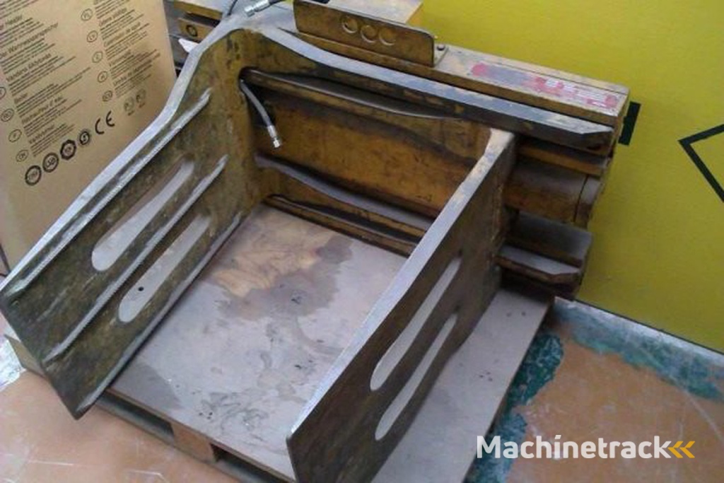 _JINÉ (IT) Cascade - 25D BC 501A