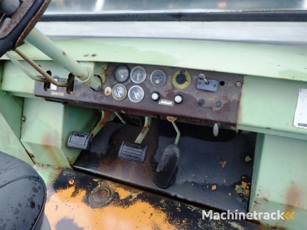 _JINÉ (US) Clark - C500 Y180 D (Perkins diesel)