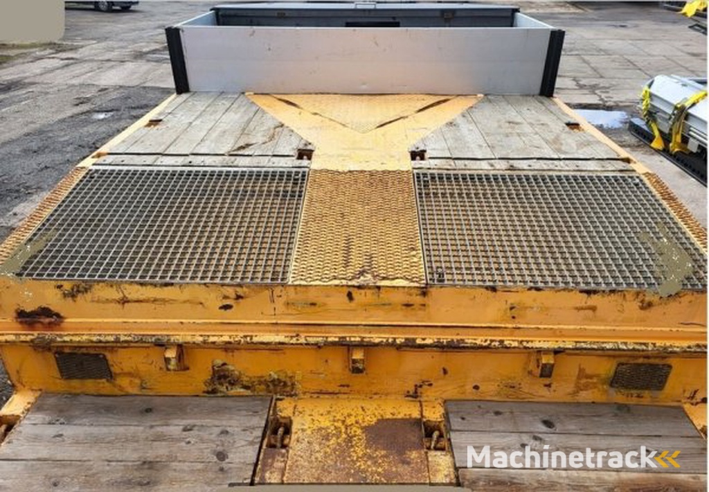 Nooteboom (Noteboom MCO 48-03