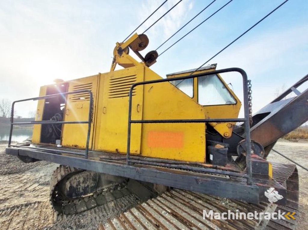 _JINÉ (HBM) Nobas / CATerpillar motor