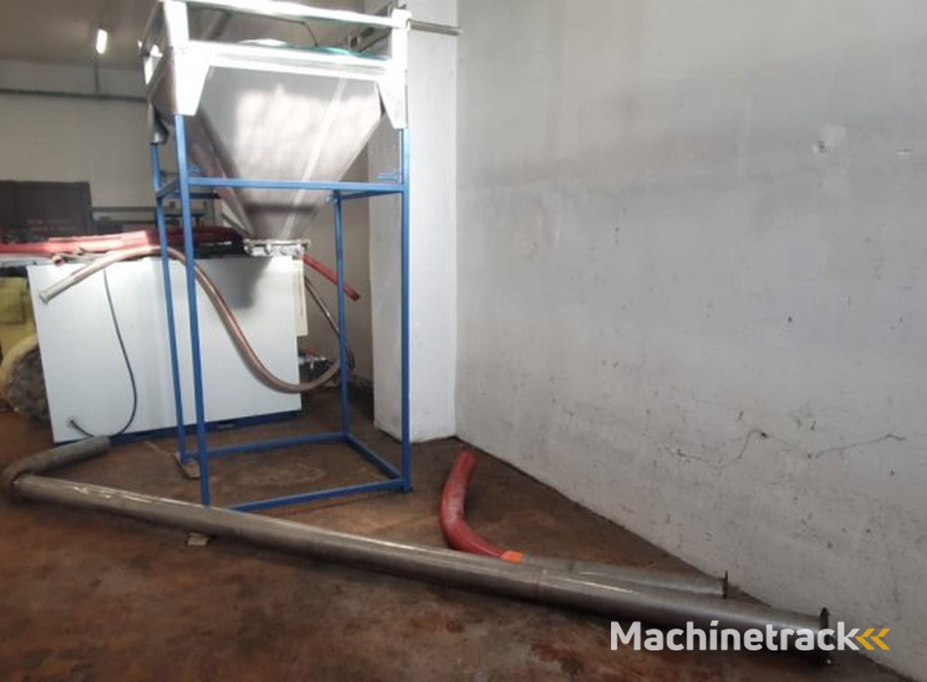 _JINÉ (CZ) Provite 2000