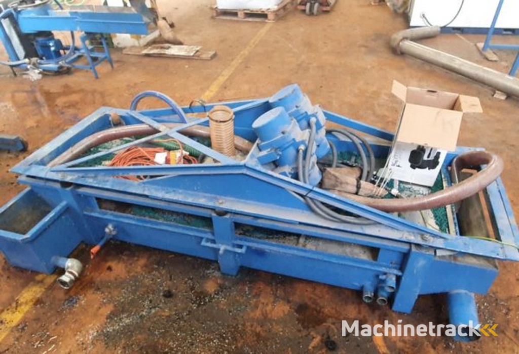 _JINÉ (CZ) Provite 2000