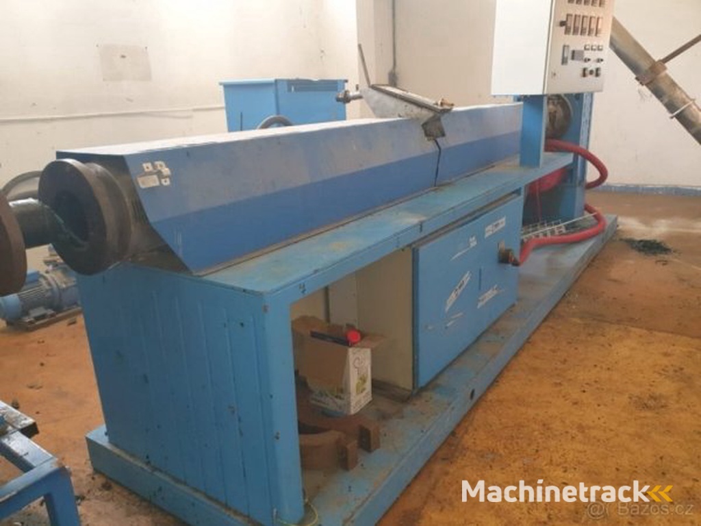 _JINÉ (CZ) Provite 2000