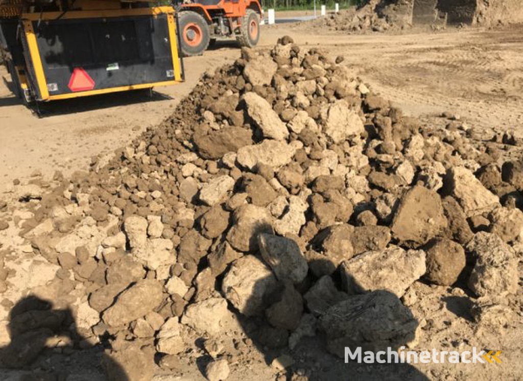 _JINÉ Backers 5700 2ma