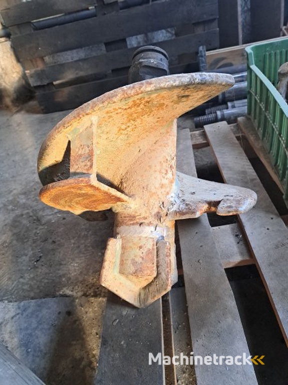 _JINÉ (D) Perforator - PBA 100