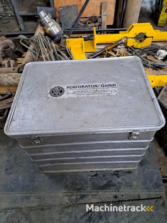 _JINÉ (D) Perforator - PBA 100