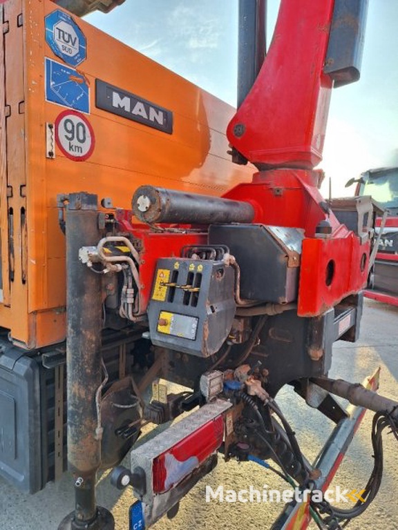 MAN TGS 26.440 +Palfinger PK26001 +Schwarzmüller