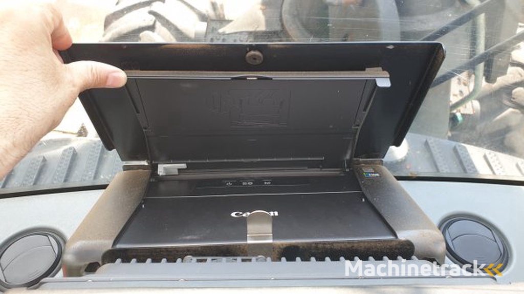 John Deere 1270 E (+CH7)