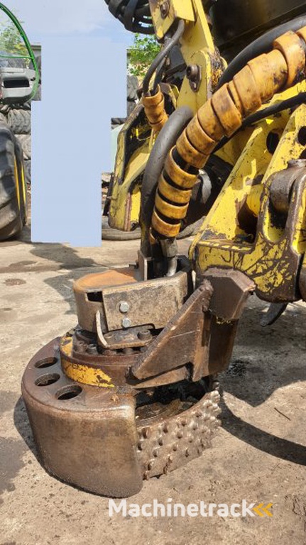 John Deere 1270 E (+CH7)