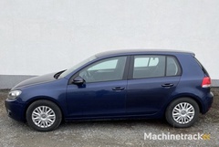 vw-volkswagen-golf-1.6-tdi-blue-mottion