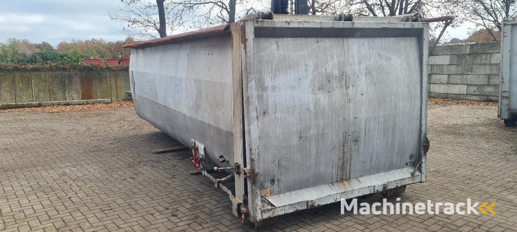 vloeistof container 30 M3 met rol zeil