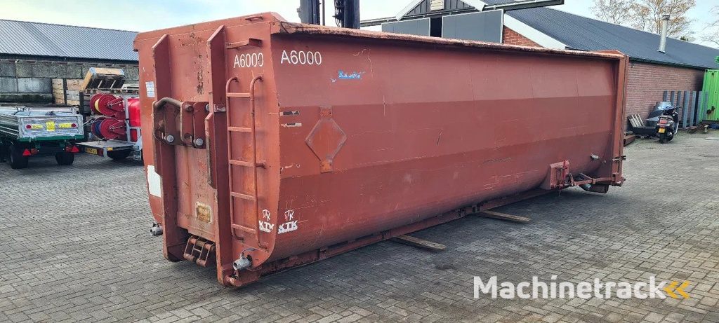 vloeistof container 30 M3 met rol zeil