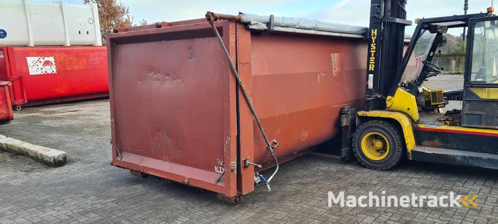 vloeistof container 30 M3 met rol zeil