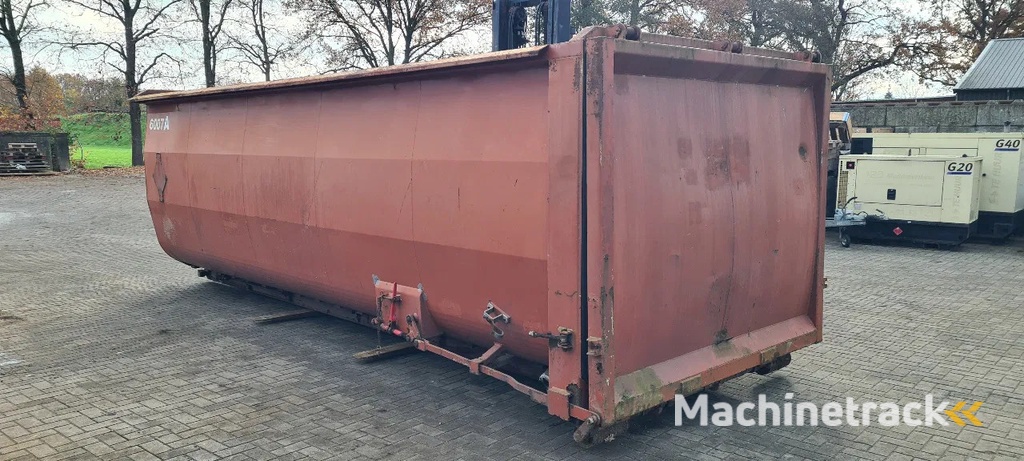 vloeistof container 30 M3 met rol zeil