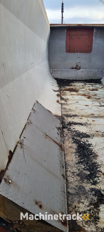 vloeistof container 30 M3 met rol zeil