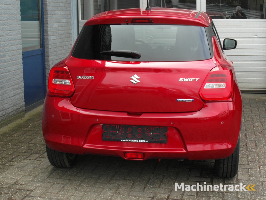 Suzuki Swift 1.2 Style Smart Hybrid Inclusief Afleveringskosten