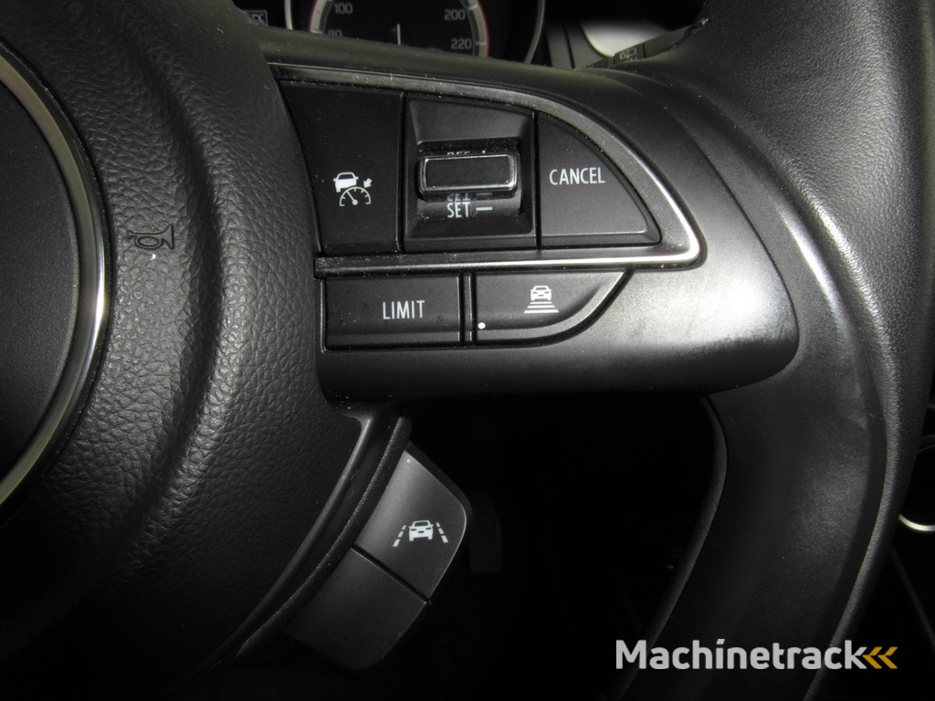 Suzuki Swift 1.2 Style Smart Hybrid Inclusief Afleveringskosten