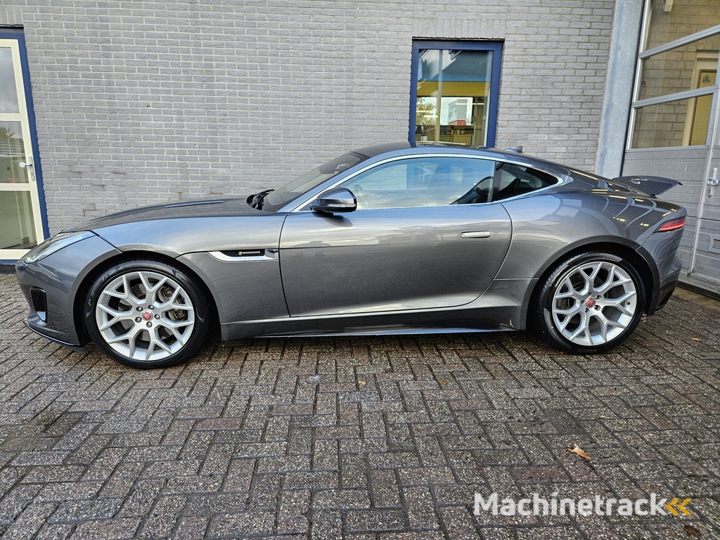 Jaguar F-TYPE 3.0 V6 RWD R-Dynamic