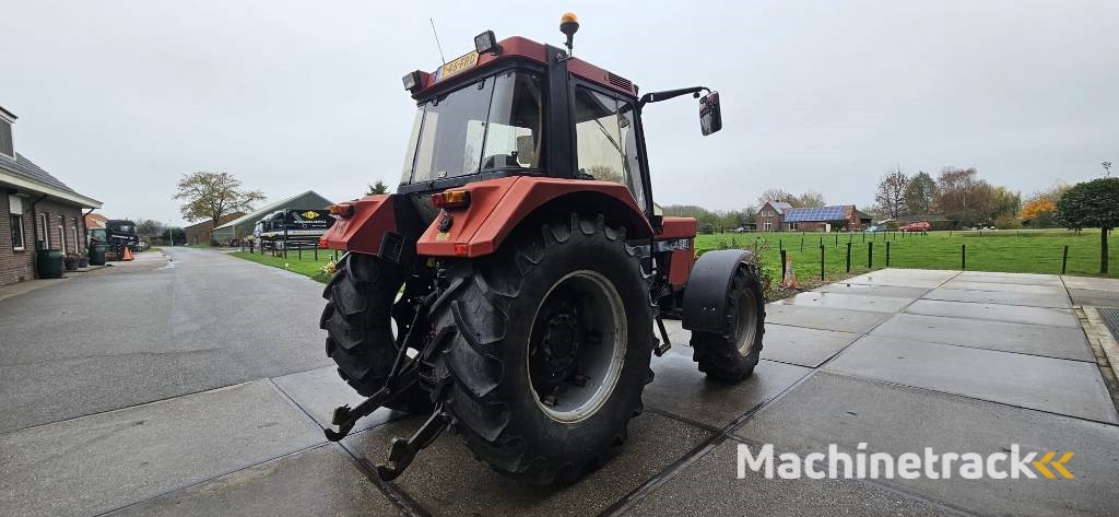 CASE international 856 XL