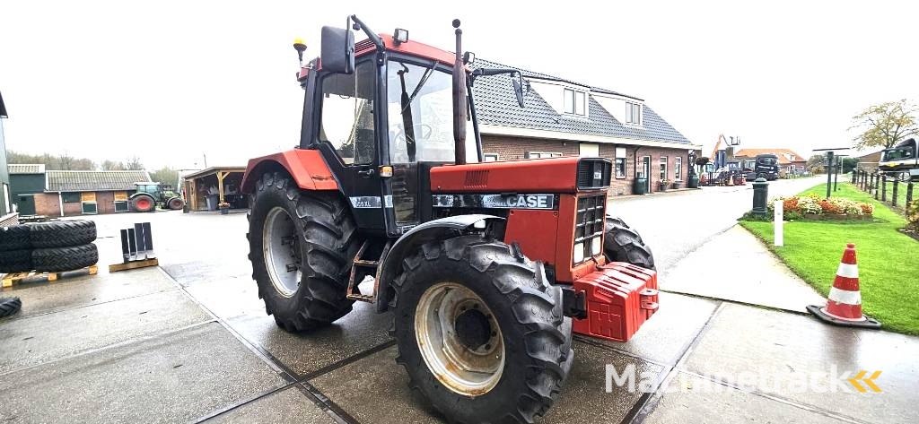 CASE international 856 XL