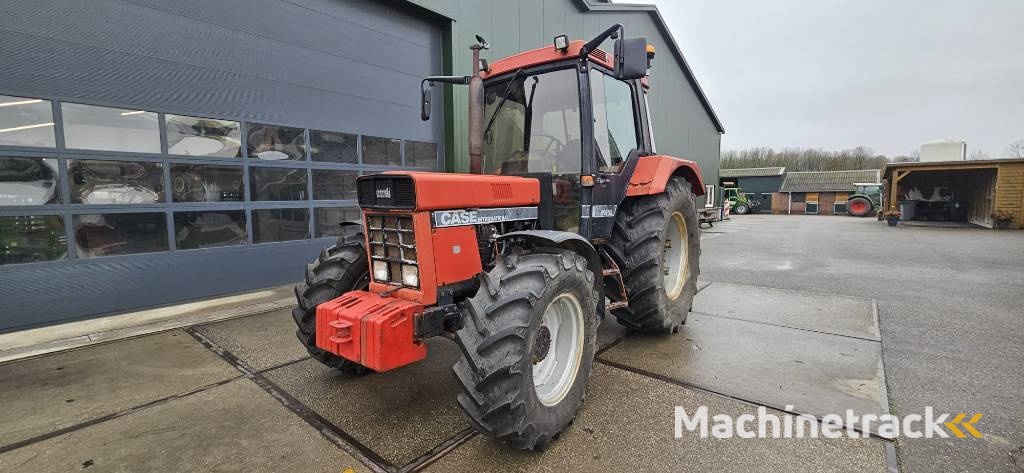 CASE international 856 XL