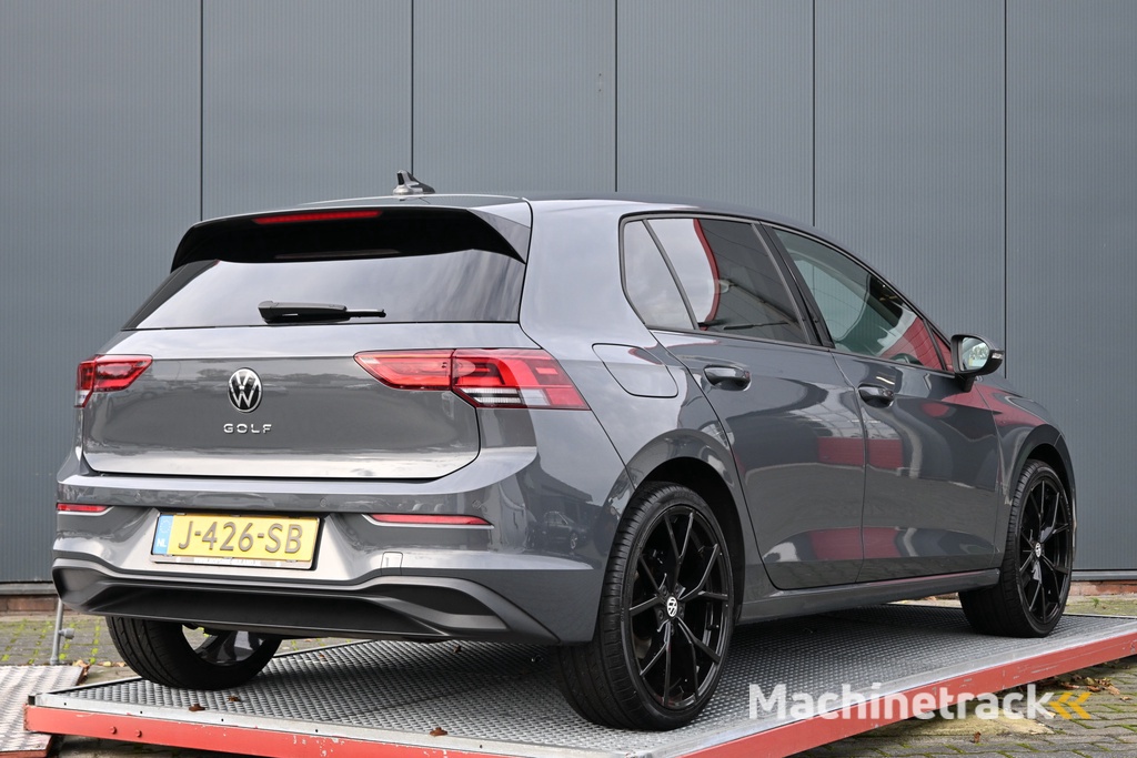 Volkswagen Golf 1.5 TSI Life Business