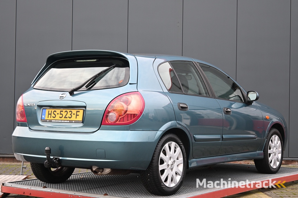 Nissan Almera 1.8 Visia trekhaak