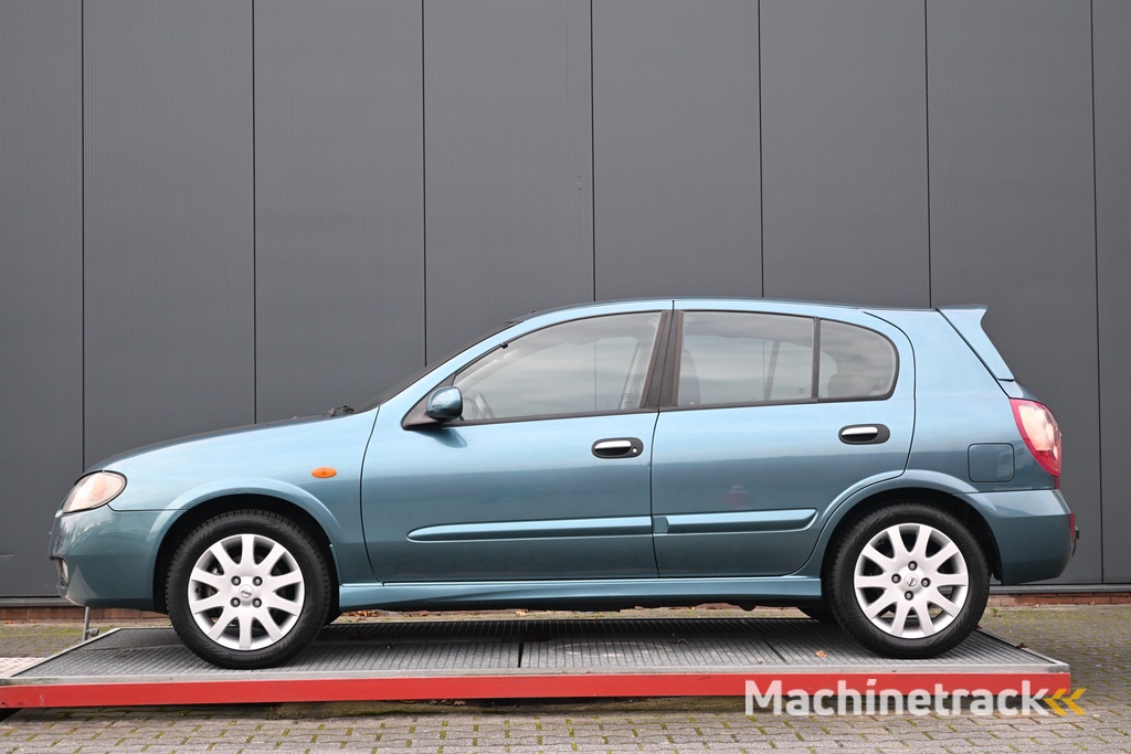 Nissan Almera 1.8 Visia trekhaak