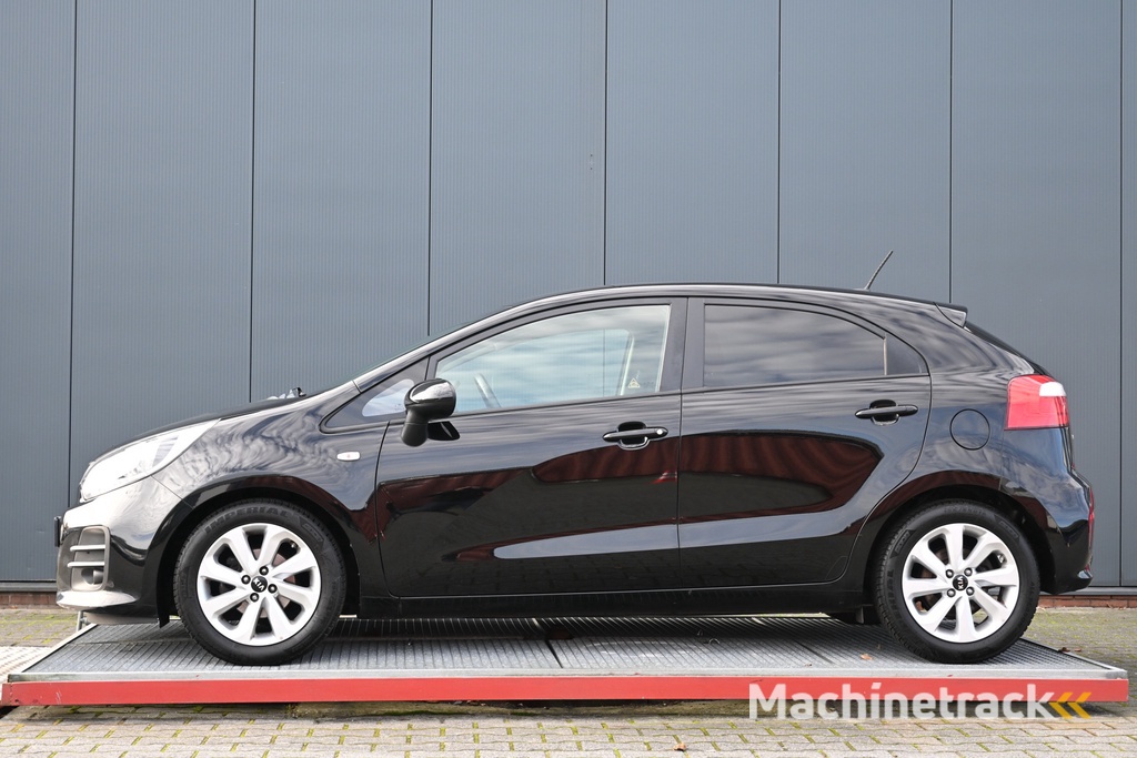 Kia Rio 1.2 CVVT DynamicLine camera