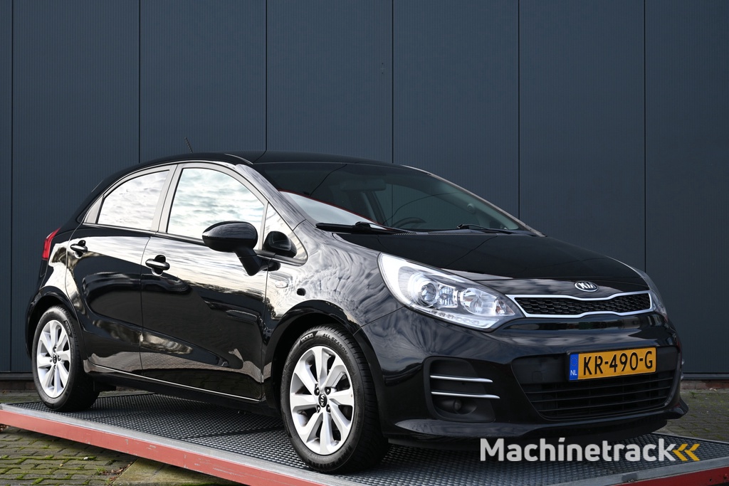 Kia Rio 1.2 CVVT DynamicLine camera