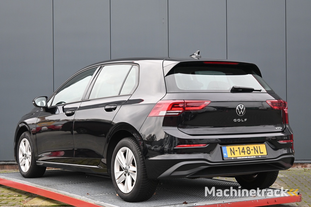 Volkswagen Golf 1.0 eTSI Life