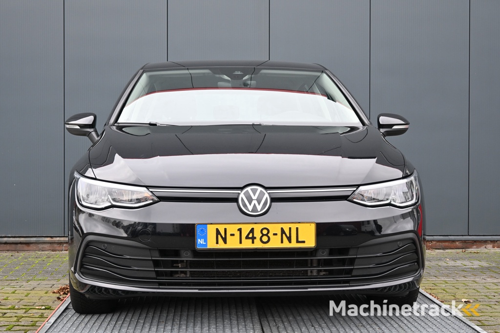 Volkswagen Golf 1.0 eTSI Life