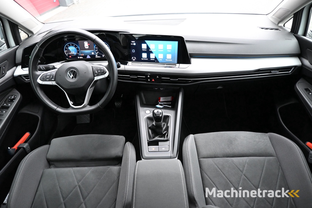 Volkswagen Golf Variant 1.0 TSI Life Business trekhaak