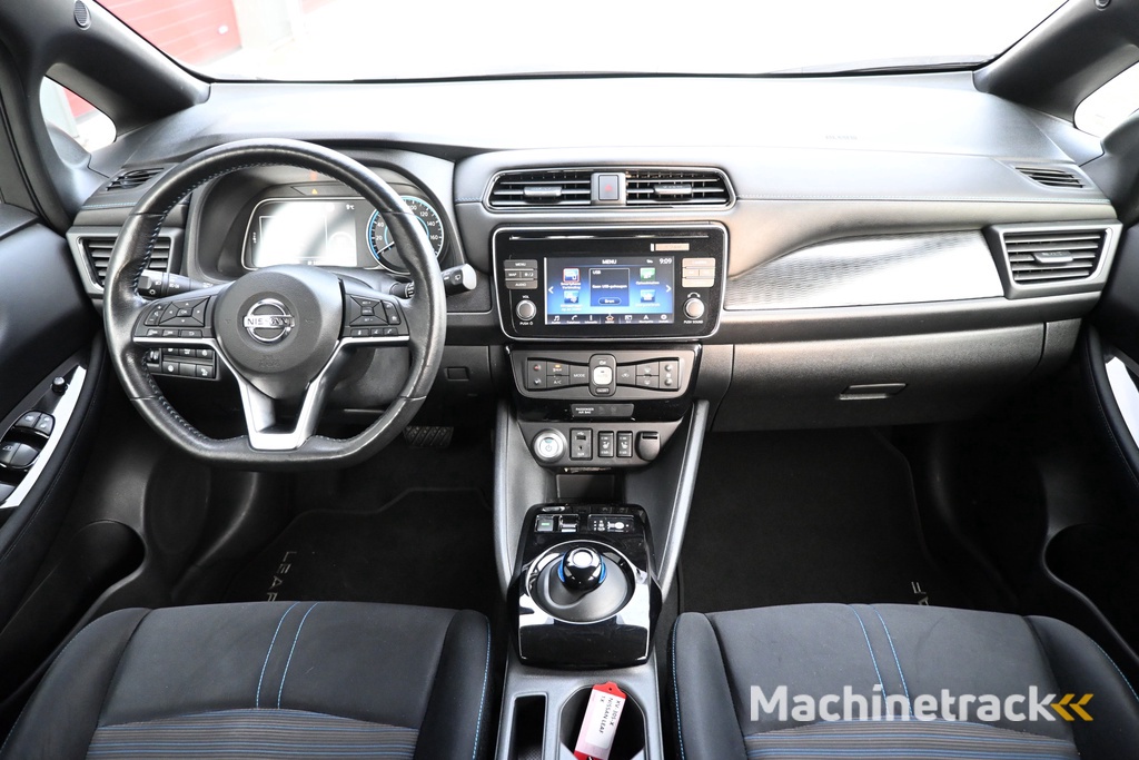 Nissan LEAF Acenta 40 kWh
