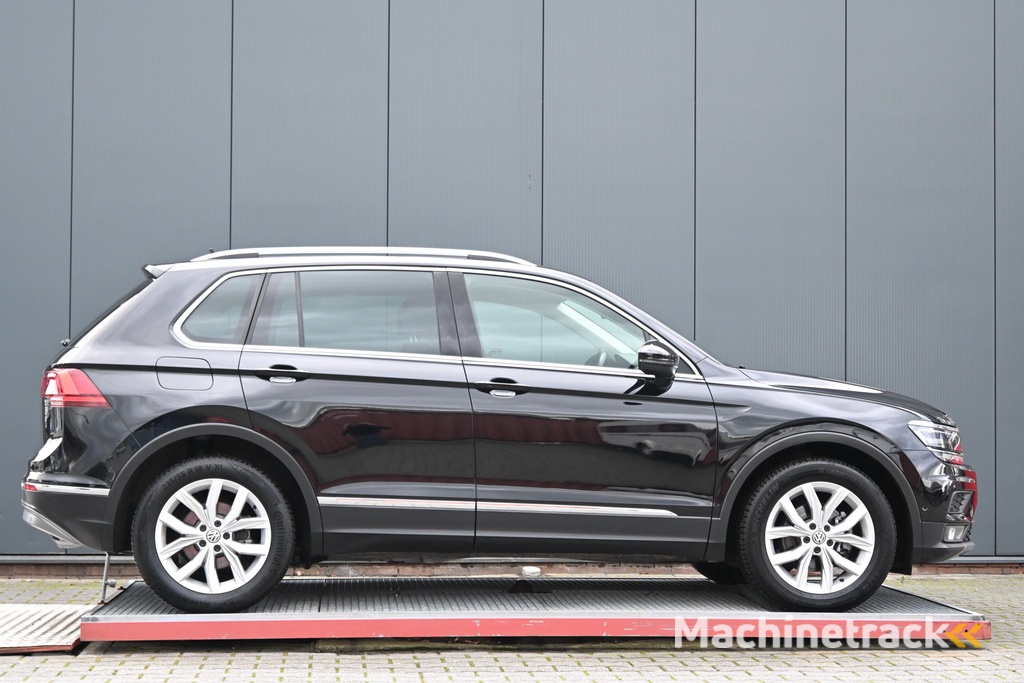 Volkswagen Tiguan 1.5 TSI ACT Highline panoramadak camera