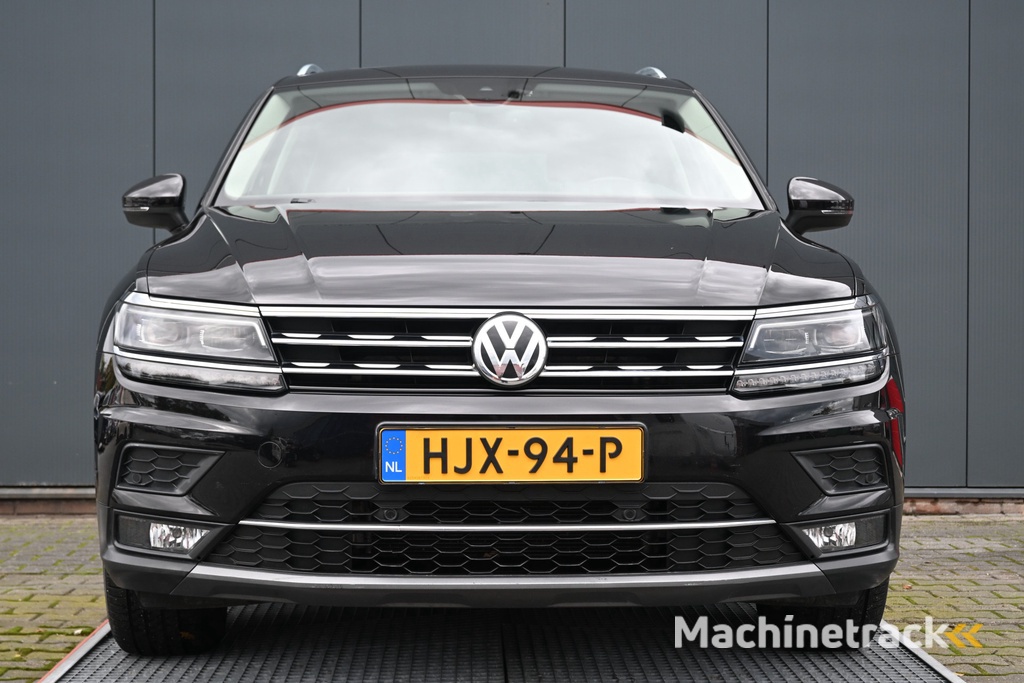 Volkswagen Tiguan 1.5 TSI ACT Highline panoramadak camera