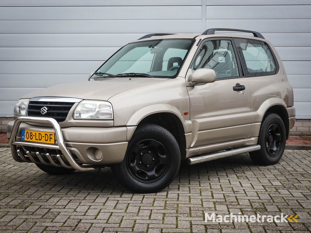 Suzuki Grand Vitara 1.6 Metal Top Wide Body | Audio | Elektrische ramen | Centrale vergrendeling |