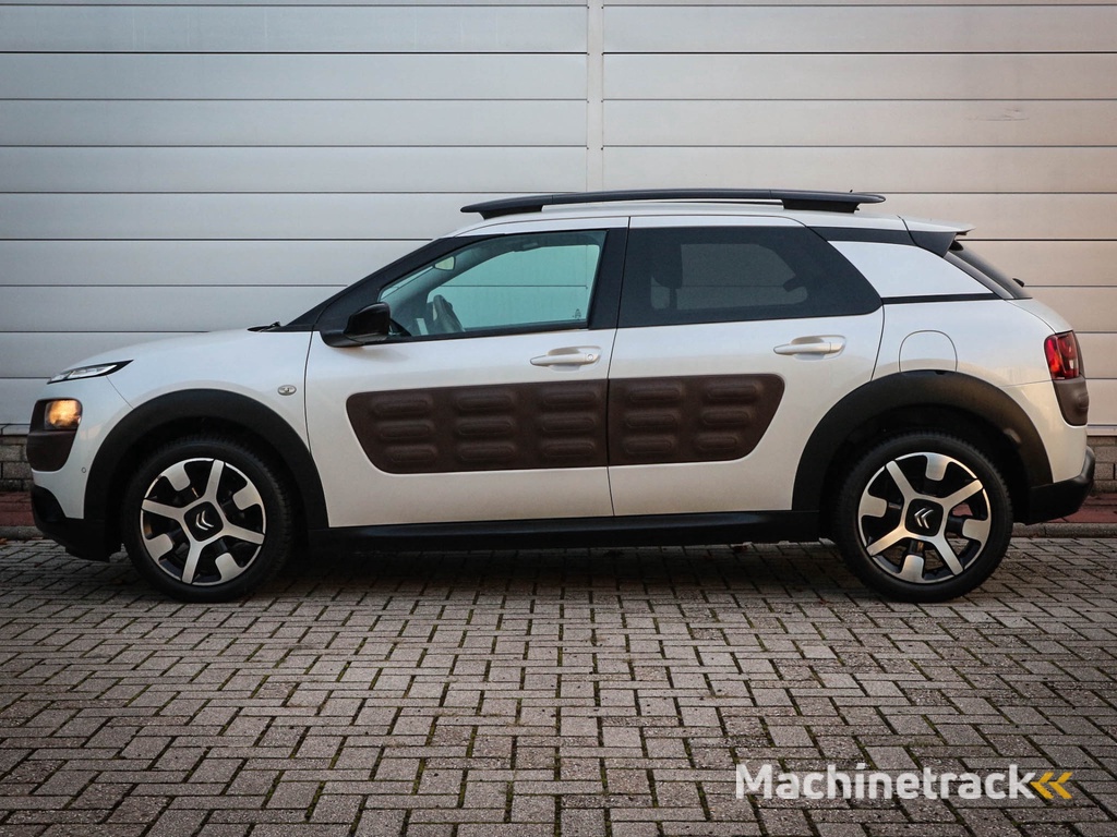 Citroën C4 Cactus 1.2 e-VTi Shine | Clima | Cruise | Navi | 17 inch | Pdc | Allseason |