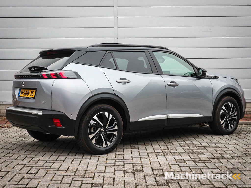 Peugeot e-2008 EV GT 50 kWh | Clima | Cruise | Navi | Panoramadak | Lichtmetaal | pdc | Camera | Led | Trekhaak |