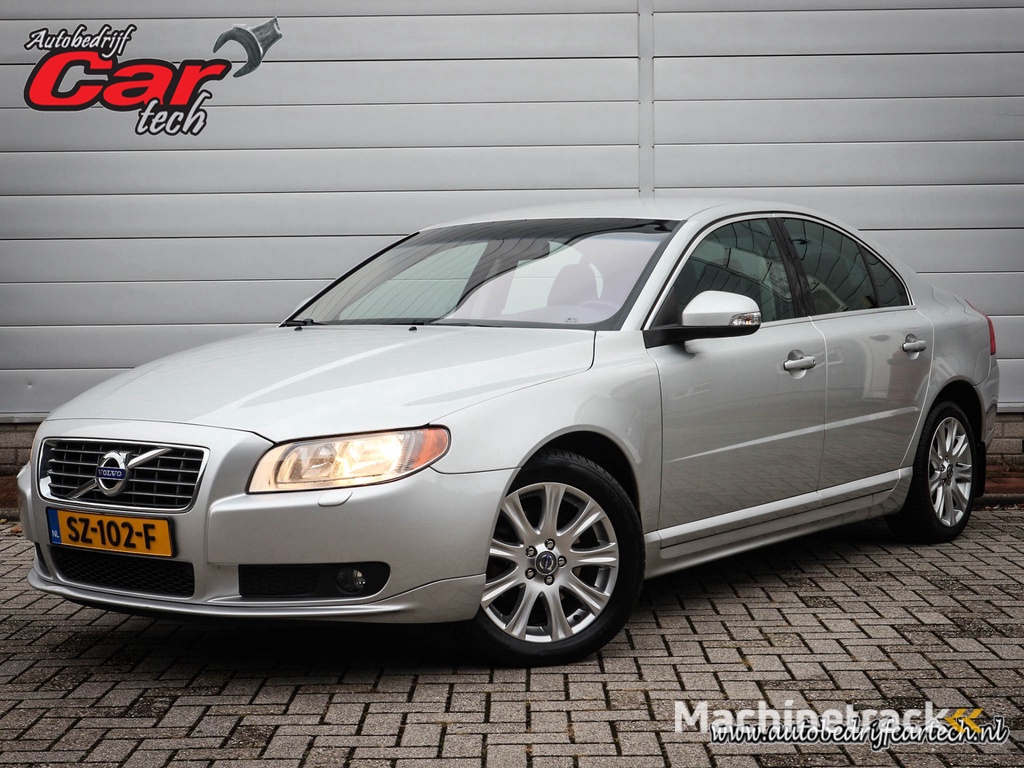 Volvo S80 2.0 T Momentum | Clima | Cruise | Leer | Stoelverwarming | Trekhaak | 17 inch |