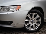 Thumbnail of Volvo S80 2.0 T Momentum | Clima | Cruise | Leer | Stoelverwarming | Trekhaak | 17 inch |