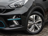 Miniaturansicht von Kia e-Niro DynamicLine 64 kWh | Clima | Cruise | Navi | Pdc | Led | Camera | 3 fase lader