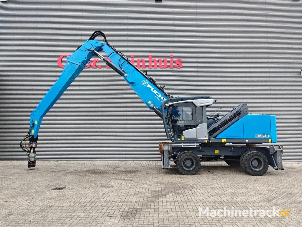 Fuchs MHL 350 S5 FQC Oil Quick Coupler